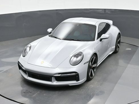 Used 2023 Porsche 911 Sport Classic RWD image 33