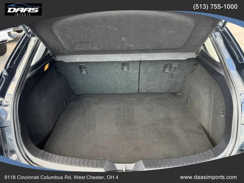 Used 2018 MAZDA MAZDA3 Touring FWD image 20