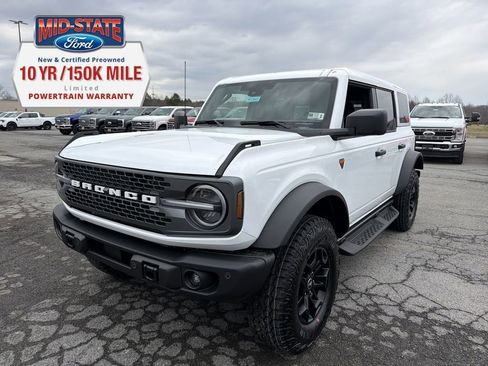 New 2026 Ford Bronco Badlands AWD/4WD image 1