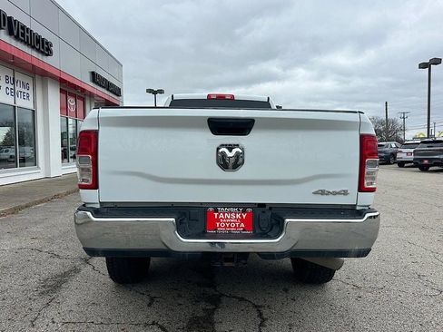 Used 2024 RAM 2500 Tradesman w/ Chrome Appearance Group image 4