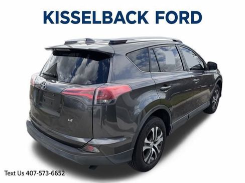 Used 2018 Toyota RAV4 LE image 3