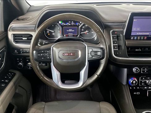 Used 2021 GMC Yukon XL SLT w/ Rear Media and Nav Package AWD/4WD image 5