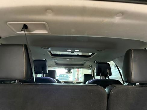 Used 2018 Chevrolet Traverse LT w/ LPO, 'HIT The Road' Package AWD/4WD image 31