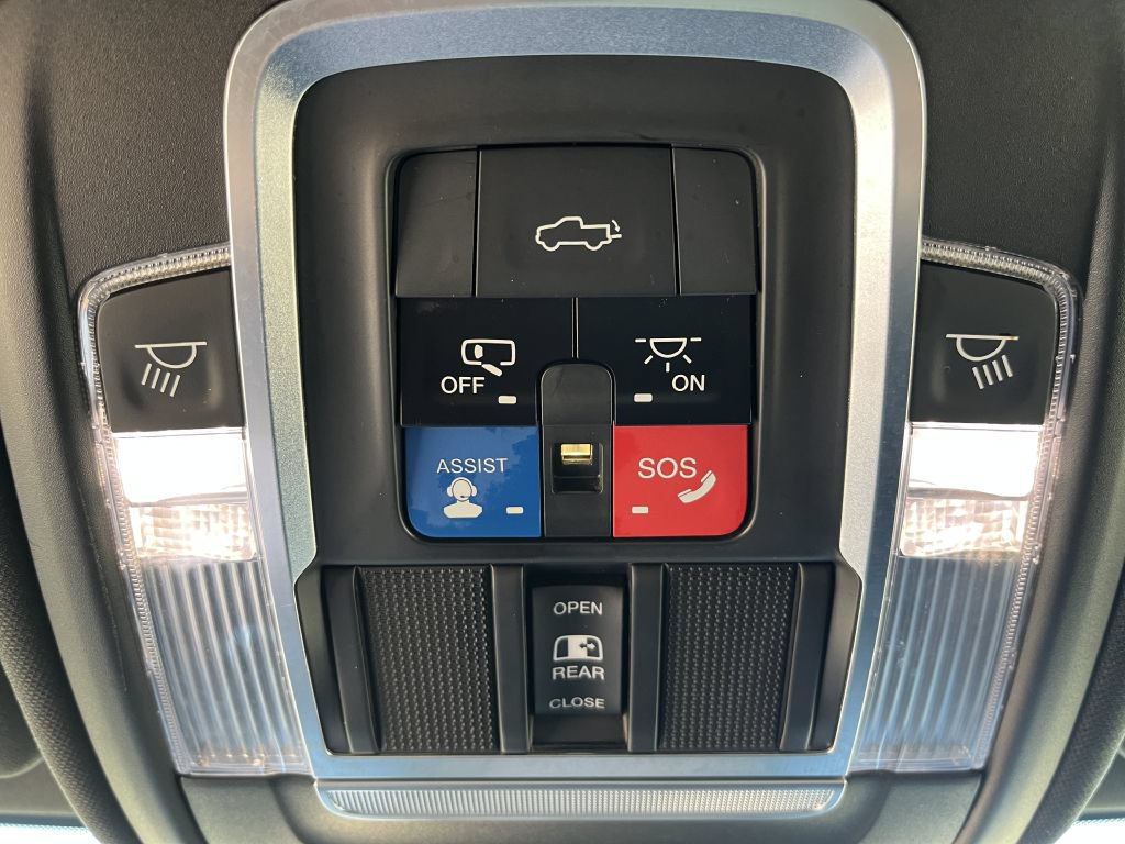 Used 2019 RAM 2500 Laramie AWD/4WD image 26