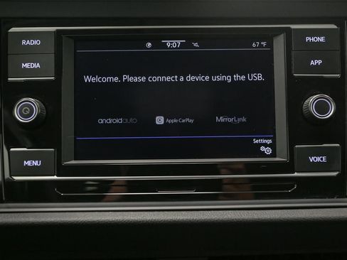 Certified 2022 Volkswagen Jetta SE FWD image 26