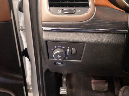 Used 2015 Jeep Grand Cherokee Summit w/ Platinum Series Group image 20