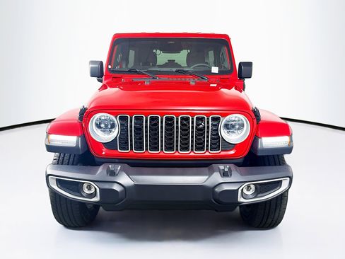 Used 2025 Jeep Wrangler Sahara w/ Safety Group image 2