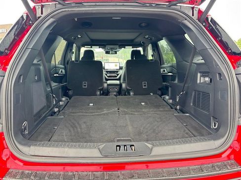 Used 2025 Ford Explorer ST AWD/4WD image 18
