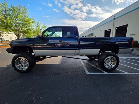 Used 2001 Dodge Ram 2500 Truck 4x4 Quad Cab image 3