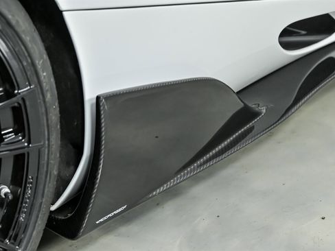 Used 2018 McLaren 720S Performance RWD image 18