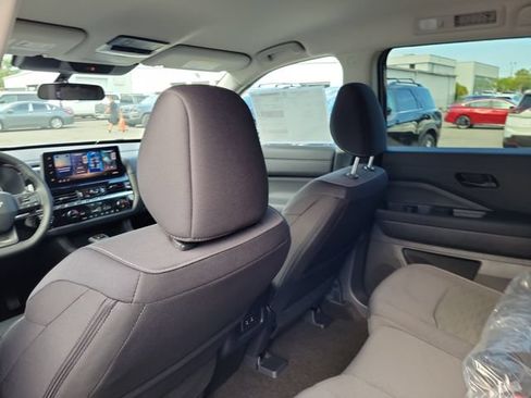 New 2026 Nissan Pathfinder SV AWD/4WD image 12
