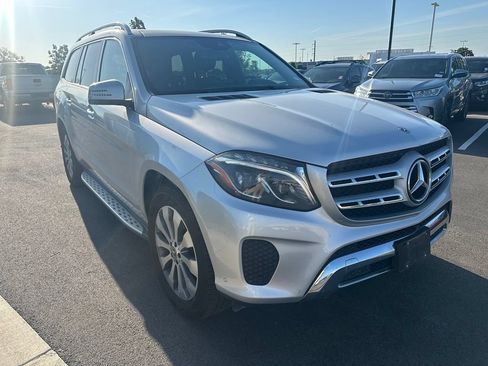 Used 2019 Mercedes-Benz GLS 450 4MATIC image 2