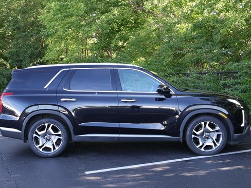 Used 2023 Hyundai Palisade Limited AWD/4WD image 10