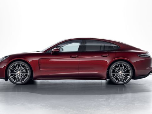 Certified 2023 Porsche Panamera 4 Platinum Edition AWD/4WD image 2