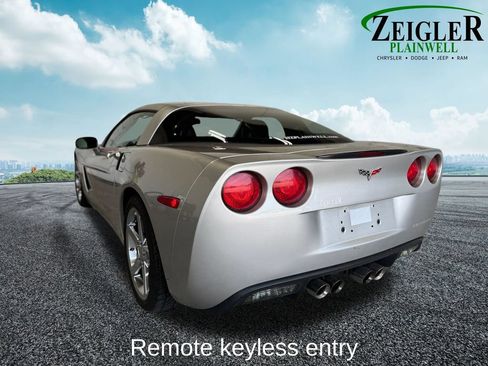 Used 2008 Chevrolet Corvette Coupe RWD image 4