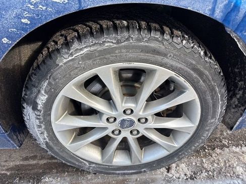 Used 2017 Ford Fusion Energi SE image 10