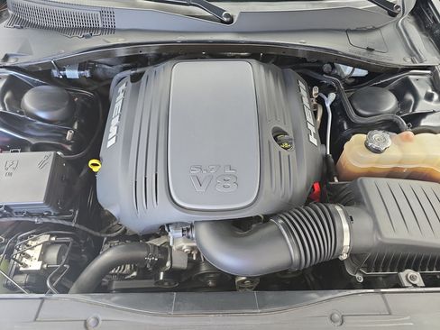 Used 2021 Chrysler 300 S w/ S Model Appearance Package RWD image 30