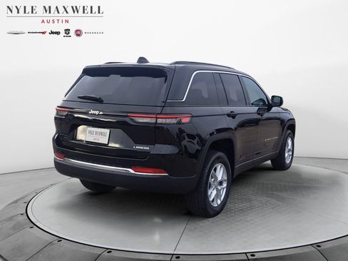 New 2025 Jeep Grand Cherokee Laredo RWD image 16