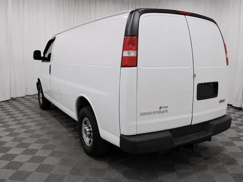 Used 2013 GMC Savana 2500 w/ Cold Climate Package RWD image 28