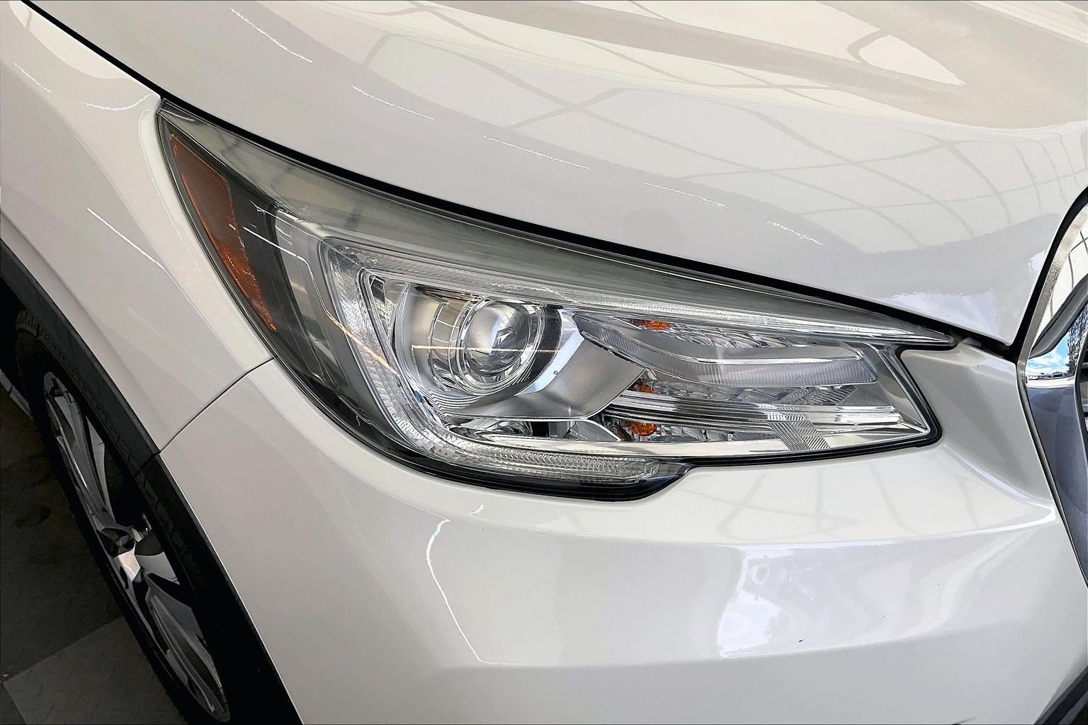Used 2020 Subaru Ascent Limited w/ Technology Package AWD/4WD image 29