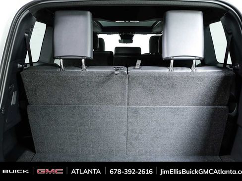 Used 2025 Lexus GX 550 w/ Accessory Package (2T) AWD/4WD image 34