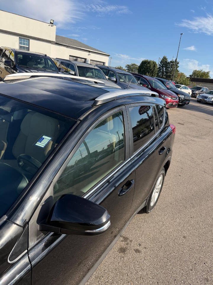 Used 2013 Toyota RAV4 XLE FWD image 40