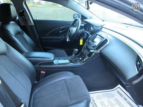 Used 2015 Buick LaCrosse image 22
