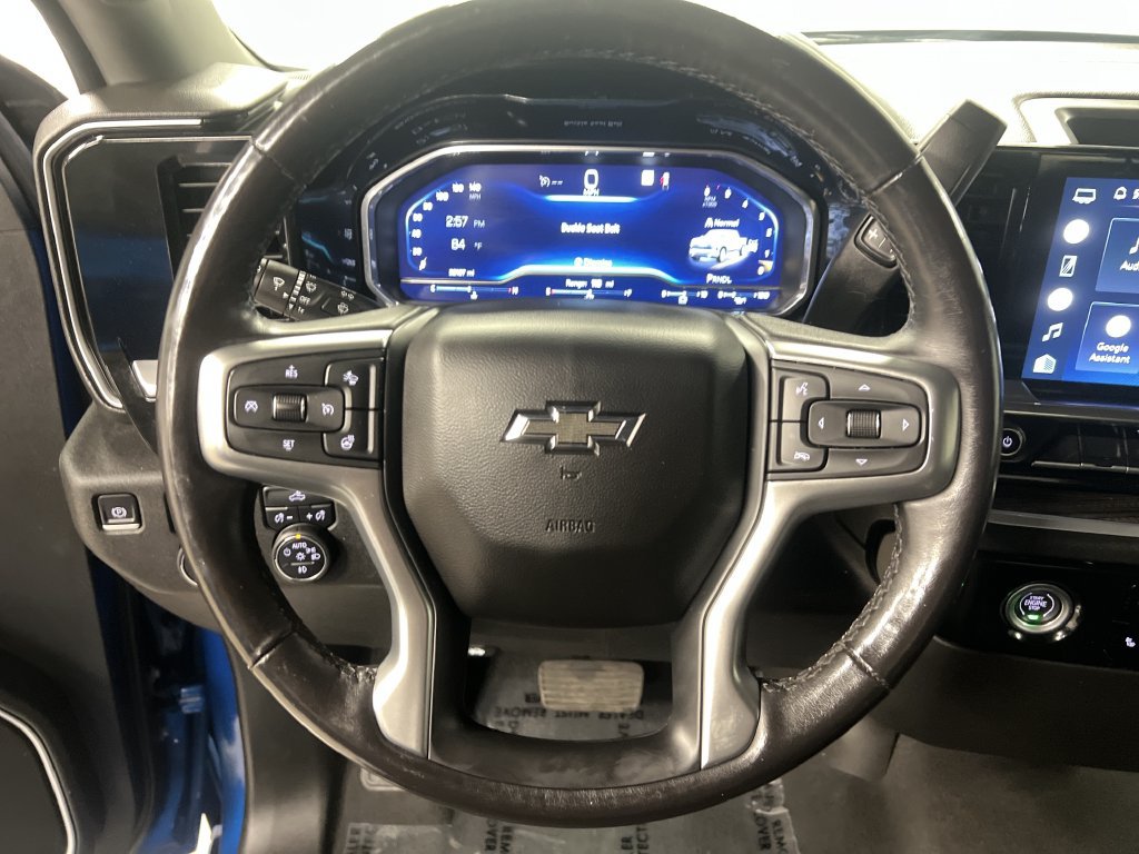 Certified 2022 Chevrolet Silverado 1500 RST AWD/4WD image 19