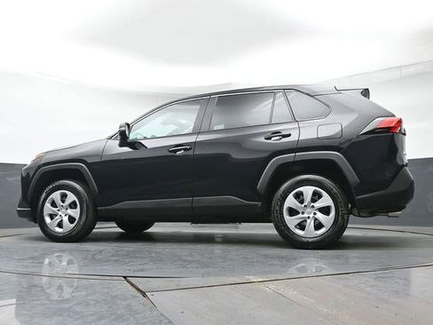 Certified 2025 Toyota RAV4 LE AWD/4WD image 28