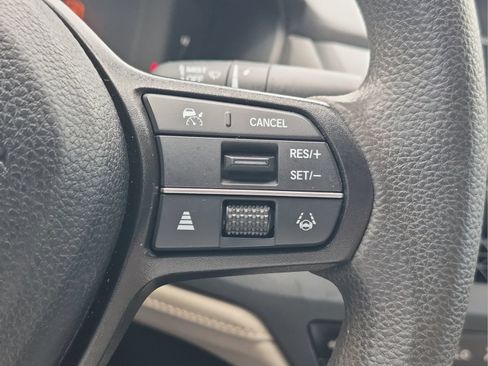 Certified 2023 Honda Accord EX image 10