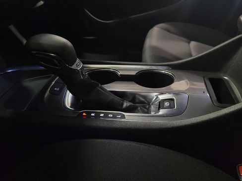 Used 2025 Chevrolet Malibu LT FWD image 26