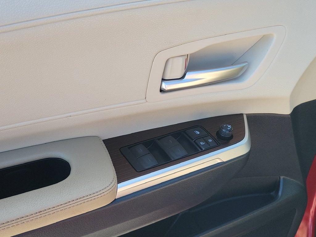 Certified 2021 Toyota Sienna XLE FWD image 19