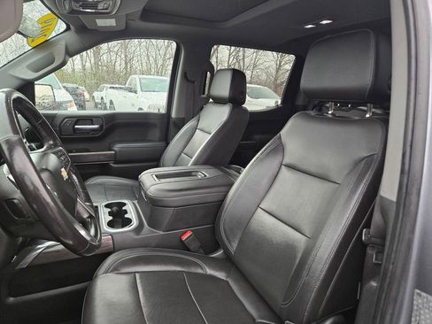 Used 2019 Chevrolet Silverado 1500 LTZ w/ LTZ Premium Package image 18