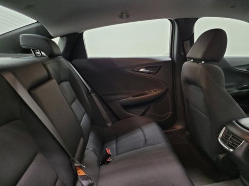 Used 2023 Chevrolet Malibu LT FWD image 19