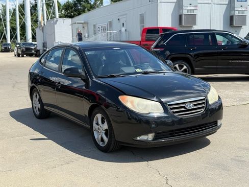 Used 2009 Hyundai Elantra SE FWD image 4