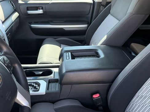 Used 2014 Toyota Tundra SR5 w/ SR5 Upgrade Package RWD image 11