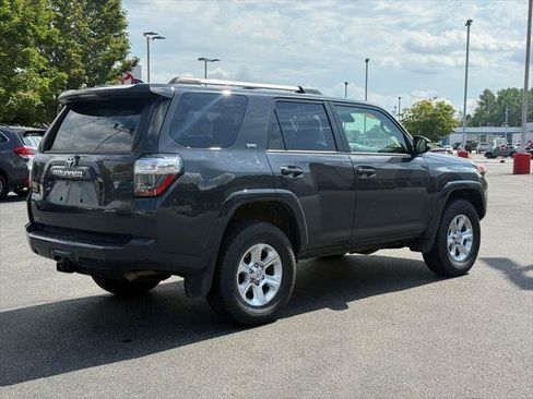 Certified 2024 Toyota 4Runner SR5 Premium w/ Moonroof Package AWD/4WD image 6