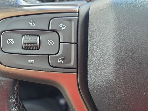 Used 2021 Chevrolet Silverado 1500 High Country w/ Technology Package image 11