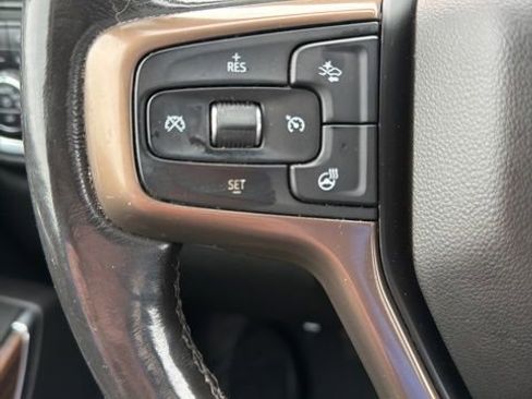 Used 2020 Chevrolet Silverado 2500 High Country w/ Technology Package image 21