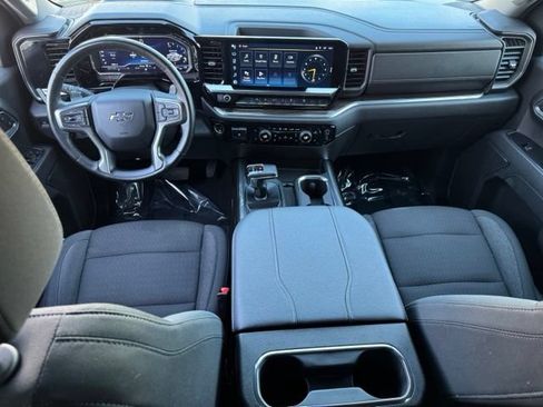 Used 2023 Chevrolet Silverado 1500 RST AWD/4WD image 11