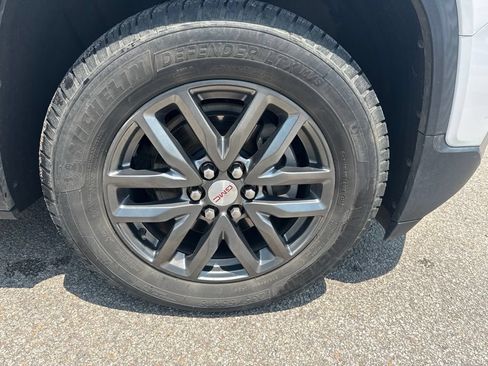 Used 2017 GMC Acadia SLT FWD image 6