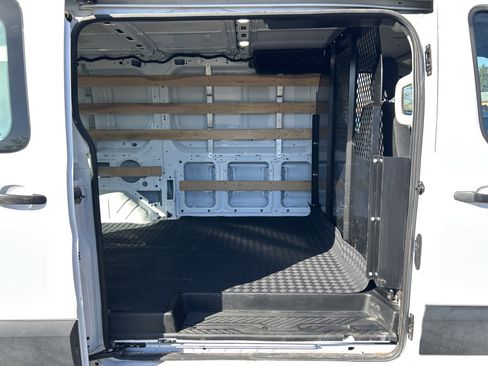 Certified 2024 Ford Transit 250 Low Roof AWD w/ Exterior Upgrade Package image 10