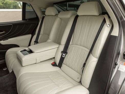 Used 2023 Lexus LS 500 image 13