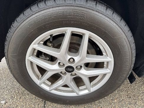 Used 2024 Ford Edge SEL w/ Convenience Package image 18