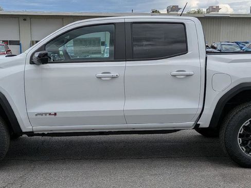 New 2026 GMC Canyon AT4 w/ Technology Plus Package AWD/4WD image 6