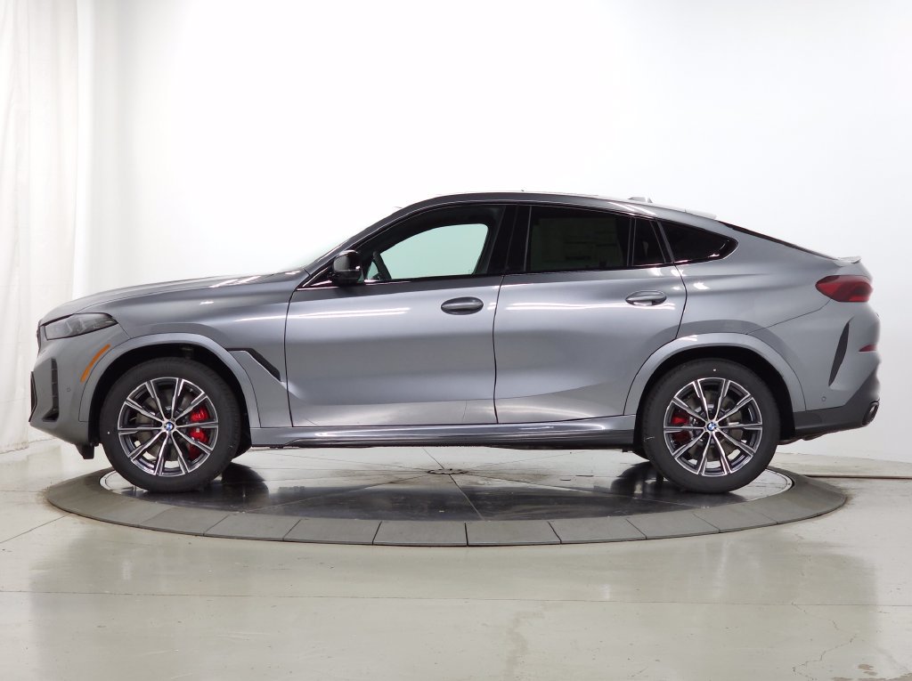 Used 2027 BMW X6 M60i w/ Executive Package AWD/4WD image 4
