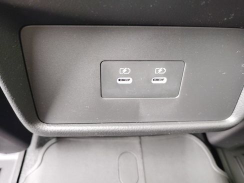 New 2026 Nissan Rogue Platinum AWD/4WD image 13
