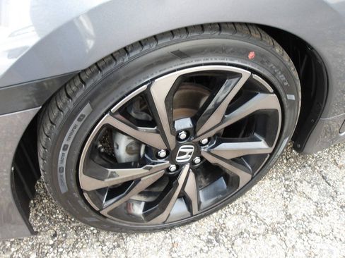 Used 2021 Honda Civic Sport image 28
