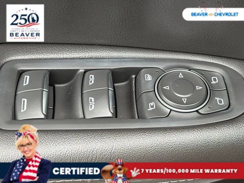 Used 2025 Cadillac XT5 Premium Luxury FWD image 31