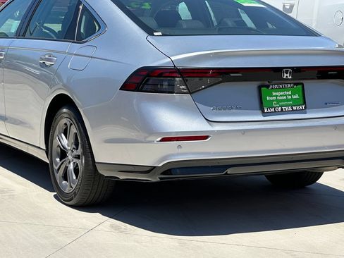 Used 2025 Honda Accord EX-L image 5